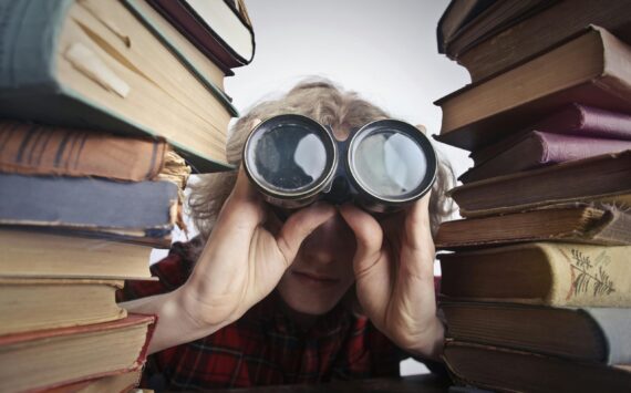 How to Get Your First Content Writing Client as a Beginner