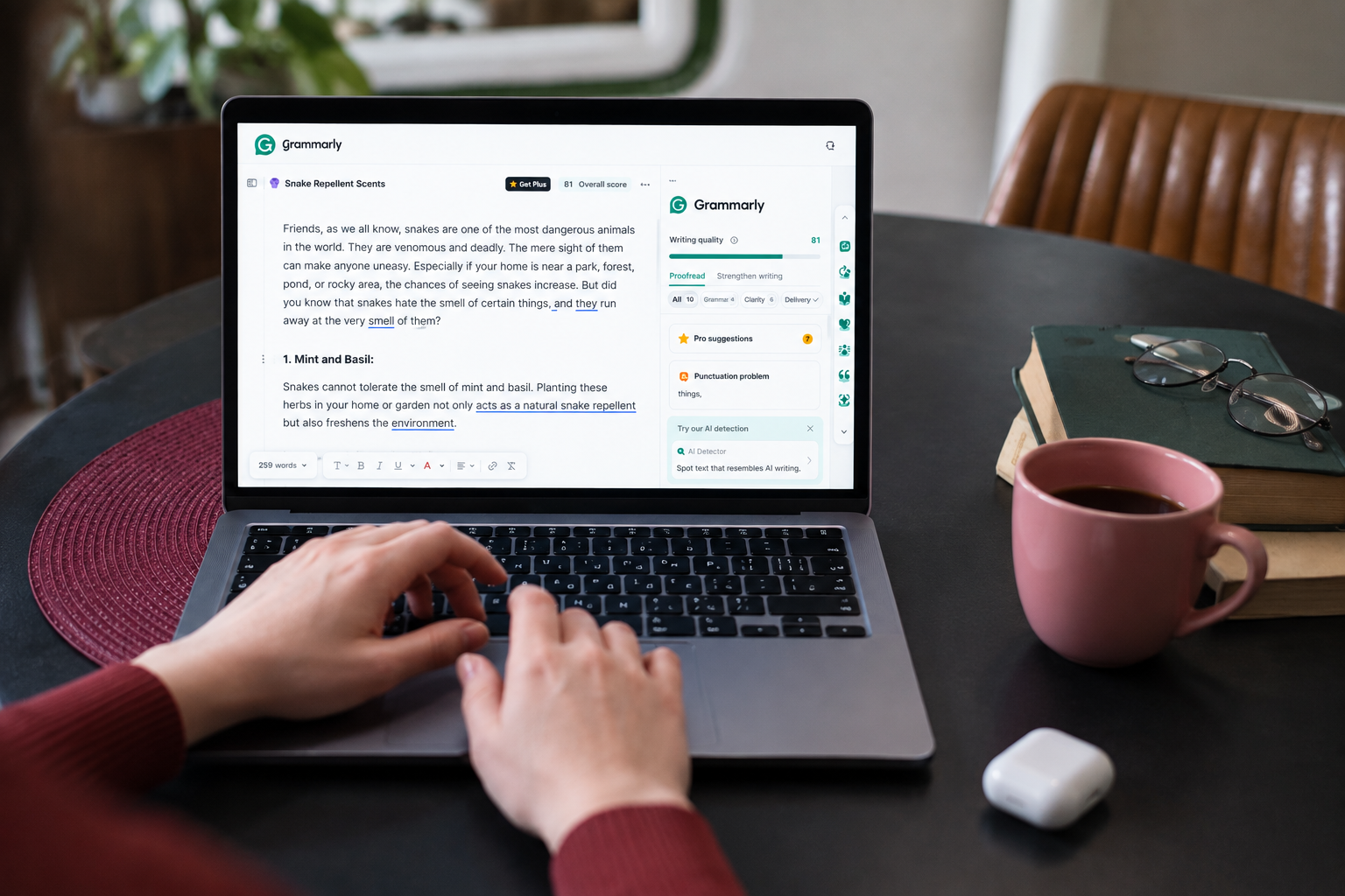 Grammarly vs Human Editing: Can a Writing Tool Really Replace an Editor?